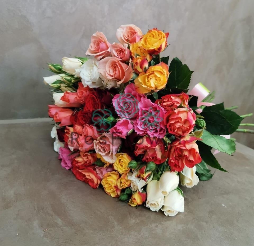 Букет цветов из: Розы в Барда