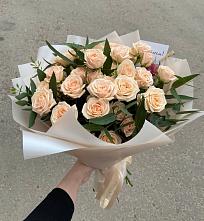 Букет Кремовые розы Латте в Барда