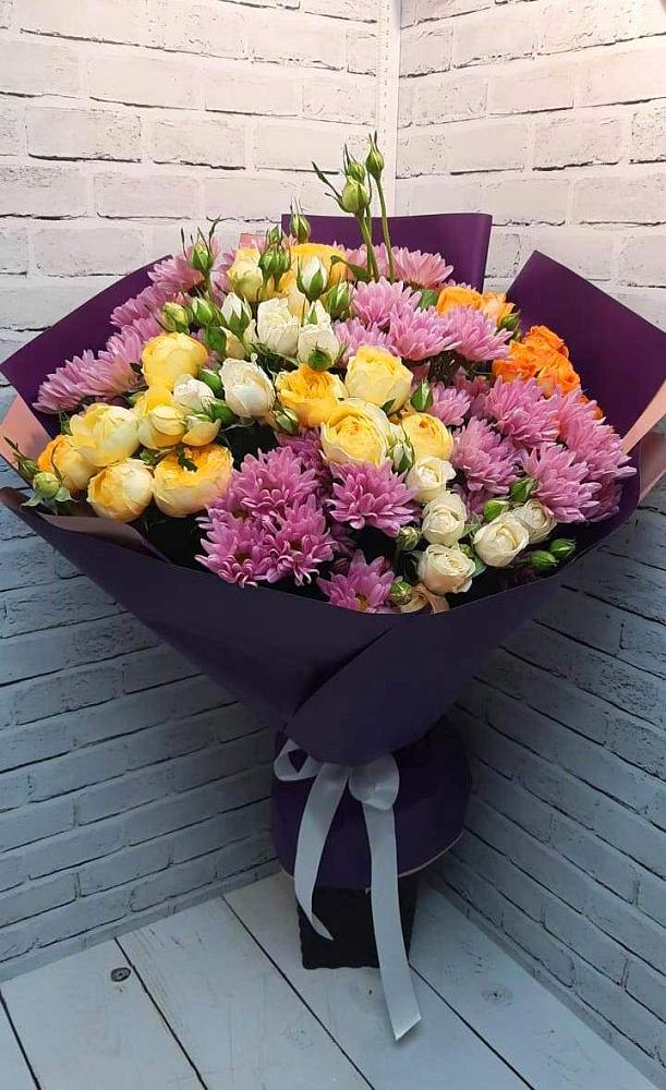 Букет цветов из: Хризантемы и Розы в Барда