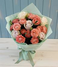 Букет цветов из:  Розы в Барда