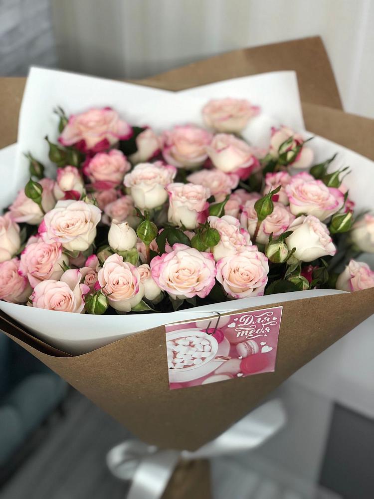 Букет цветов из: Розы в Барда