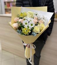 Букет цветов из:  Альстромерии, Розы и Хризантемы в Барда