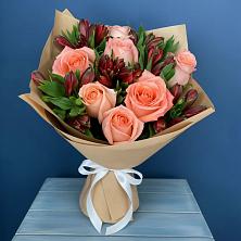 Букет цветов из:  Розы и Альстромерии в Барда