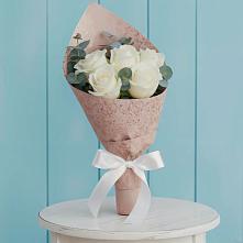 Букет цветов из:  Розы в Барда