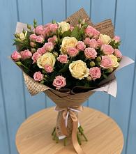 Букет цветов из:  Розы в Барда