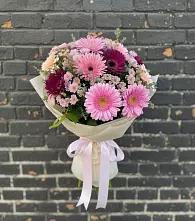 Букет цветов из:  Герберы и Хризантемы в Барда