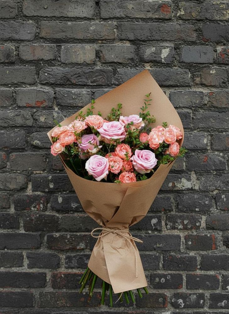 Букет цветов из: Розы в Барда