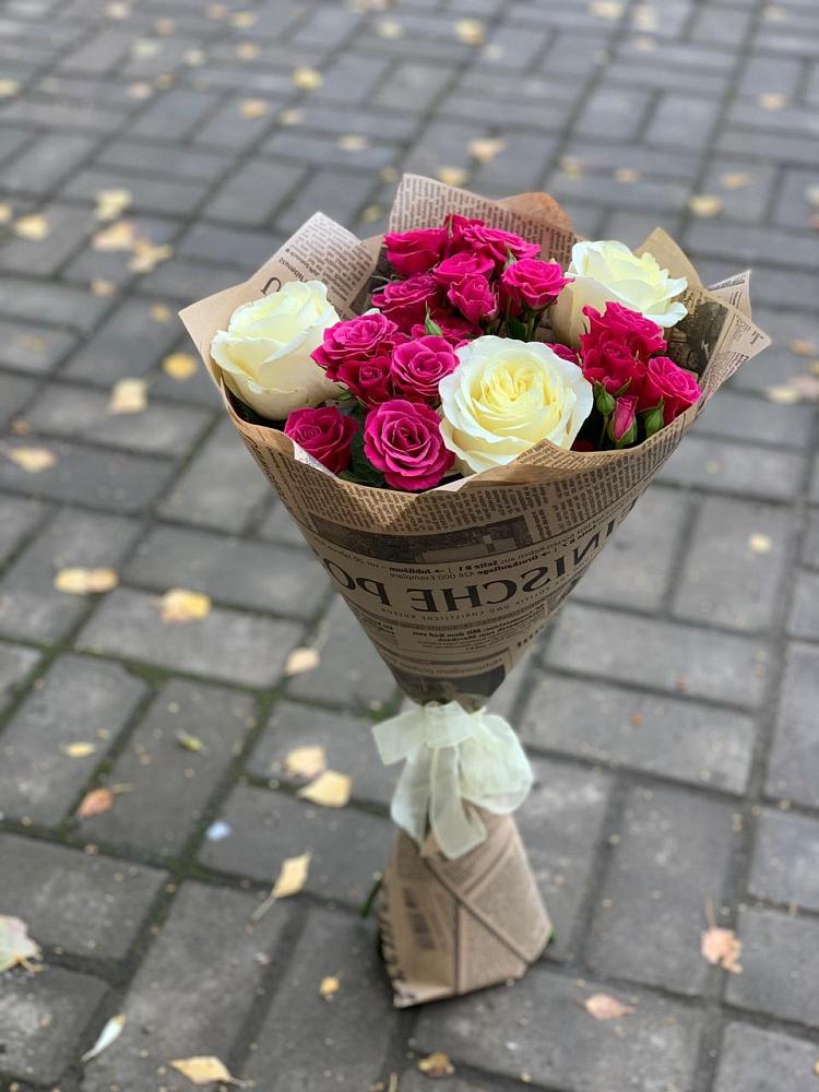 Букет цветов из: Розы в Барда